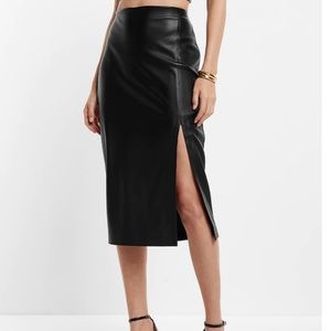Súper High Waisted Faux Leather Side Slit Midi Skirt Express Sz M